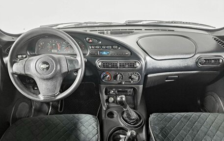 Chevrolet Niva I рестайлинг, 2011 год, 572 000 рублей, 14 фотография