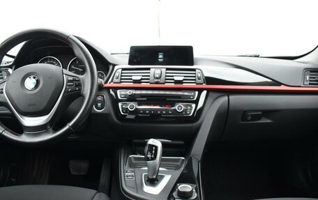 BMW 3 серия, 2012 год, 1 989 000 рублей, 12 фотография
