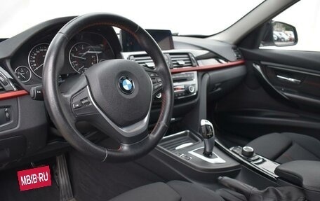 BMW 3 серия, 2012 год, 1 989 000 рублей, 13 фотография