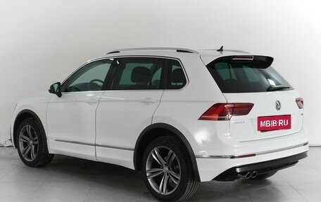 Volkswagen Tiguan II, 2018 год, 3 149 000 рублей, 2 фотография