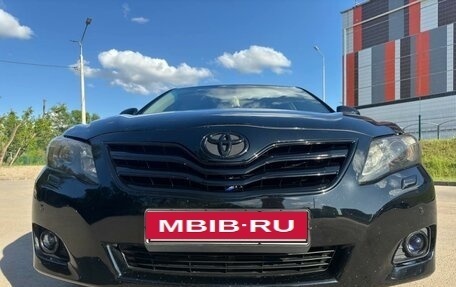 Toyota Camry, 2010 год, 1 570 000 рублей, 8 фотография