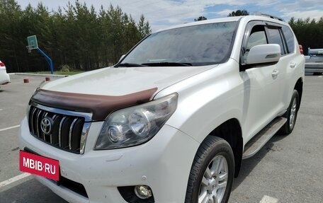 Toyota Land Cruiser Prado 150 рестайлинг 2, 2013 год, 3 100 000 рублей, 21 фотография