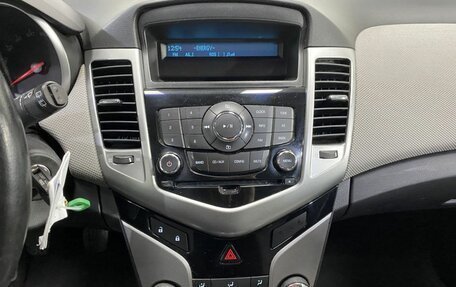 Chevrolet Cruze II, 2012 год, 740 000 рублей, 12 фотография