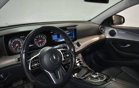 Mercedes-Benz E-Класс, 2020 год, 3 450 000 рублей, 12 фотография