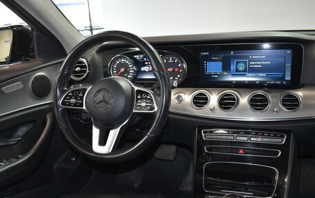 Mercedes-Benz E-Класс, 2020 год, 3 450 000 рублей, 14 фотография