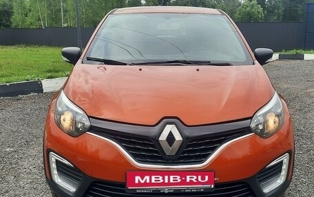 Renault Kaptur I рестайлинг, 2018 год, 1 565 000 рублей, 5 фотография