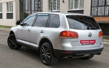 Volkswagen Touareg III, 2003 год, 849 000 рублей, 6 фотография