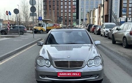 Mercedes-Benz C-Класс, 2003 год, 360 000 рублей, 1 фотография