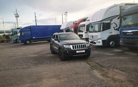 Jeep Grand Cherokee, 2011 год, 1 650 000 рублей, 2 фотография