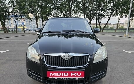 Skoda Fabia II, 2009 год, 695 000 рублей, 3 фотография