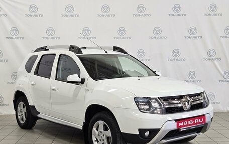 Renault Duster I рестайлинг, 2017 год, 1 070 000 рублей, 3 фотография