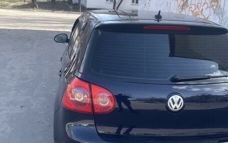 Volkswagen Golf V, 2005 год, 600 000 рублей, 5 фотография