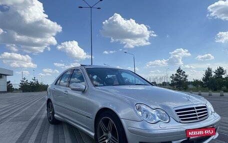 Mercedes-Benz C-Класс, 2004 год, 875 000 рублей, 7 фотография