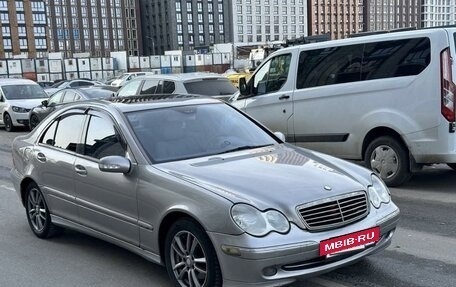 Mercedes-Benz C-Класс, 2003 год, 360 000 рублей, 4 фотография