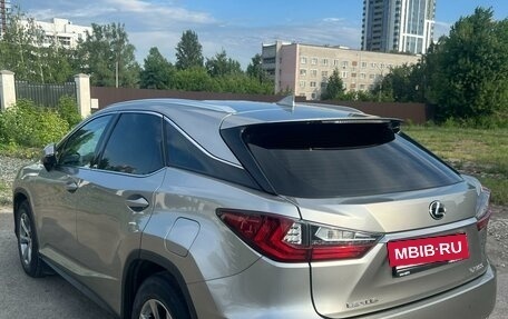 Lexus RX IV рестайлинг, 2018 год, 5 170 000 рублей, 10 фотография