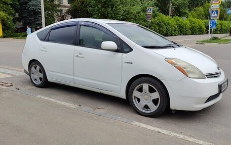 Toyota Prius, 2008 год, 1 000 000 рублей, 3 фотография