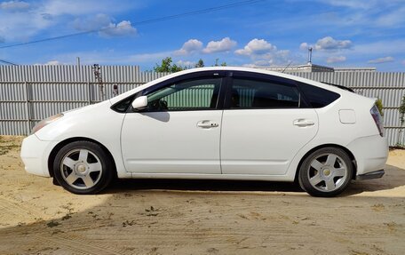 Toyota Prius, 2008 год, 1 000 000 рублей, 5 фотография