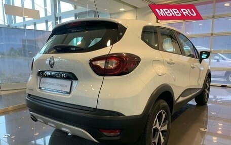 Renault Kaptur I рестайлинг, 2017 год, 1 080 000 рублей, 4 фотография