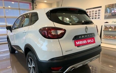 Renault Kaptur I рестайлинг, 2017 год, 1 080 000 рублей, 2 фотография