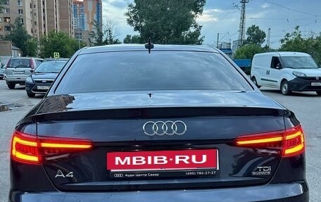 Audi A4, 2018 год, 3 050 000 рублей, 7 фотография