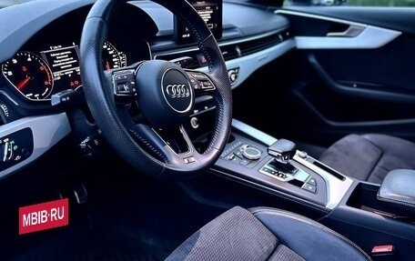 Audi A4, 2018 год, 3 050 000 рублей, 11 фотография