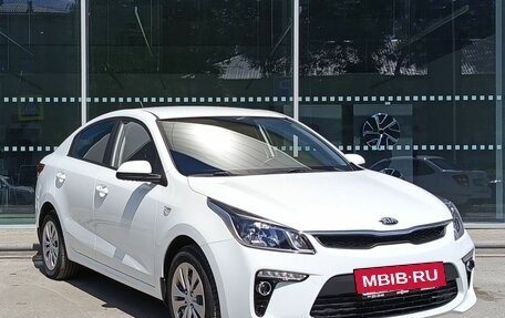 KIA Rio IV, 2020 год, 1 735 000 рублей, 3 фотография