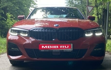 BMW 3 серия, 2019 год, 3 570 000 рублей, 14 фотография