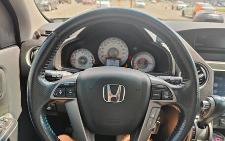 Honda Pilot III рестайлинг, 2014 год, 2 400 000 рублей, 10 фотография