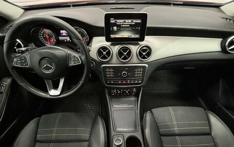 Mercedes-Benz GLA, 2016 год, 1 999 000 рублей, 14 фотография
