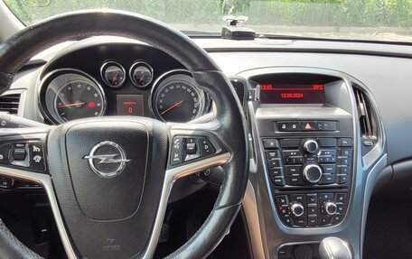Opel Astra J, 2013 год, 1 260 000 рублей, 12 фотография
