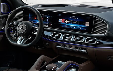 Mercedes-Benz GLS AMG, 2024 год, 28 900 000 рублей, 15 фотография