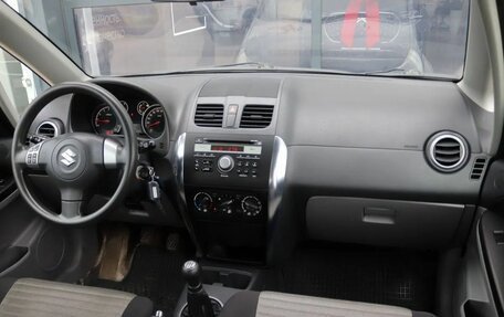 Suzuki SX4 II рестайлинг, 2012 год, 999 000 рублей, 15 фотография