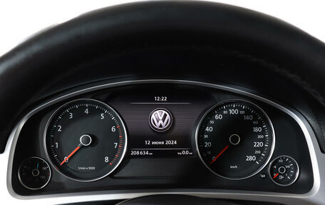 Volkswagen Touareg III, 2012 год, 2 145 000 рублей, 11 фотография