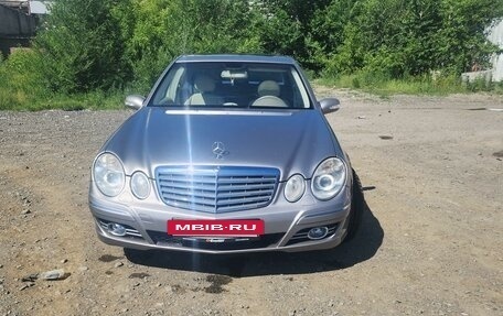 Mercedes-Benz E-Класс, 2003 год, 1 120 000 рублей, 2 фотография