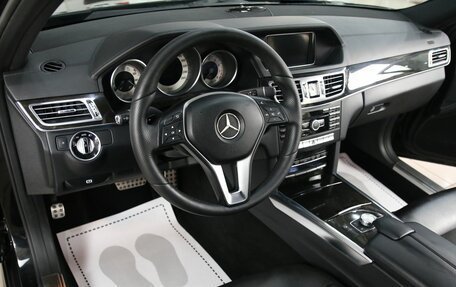 Mercedes-Benz E-Класс, 2013 год, 2 099 000 рублей, 11 фотография