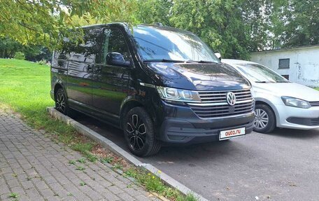 Volkswagen Caravelle T6 рестайлинг, 2021 год, 3 800 000 рублей, 4 фотография