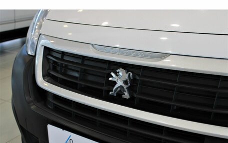 Peugeot Partner II рестайлинг 2, 2021 год, 1 680 000 рублей, 11 фотография