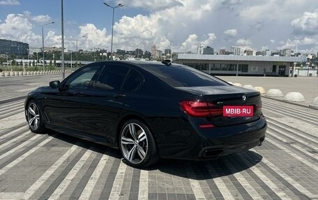 BMW 7 серия, 2018 год, 5 400 000 рублей, 3 фотография