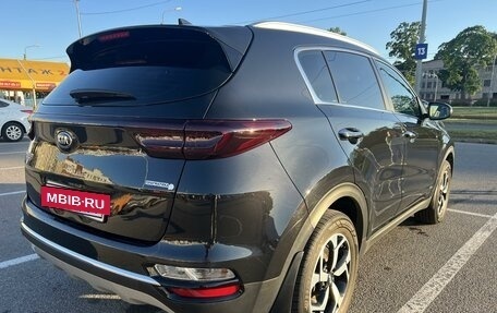 KIA Sportage IV рестайлинг, 2020 год, 2 600 000 рублей, 4 фотография