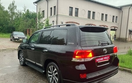 Toyota Land Cruiser 200, 2018 год, 8 200 000 рублей, 6 фотография