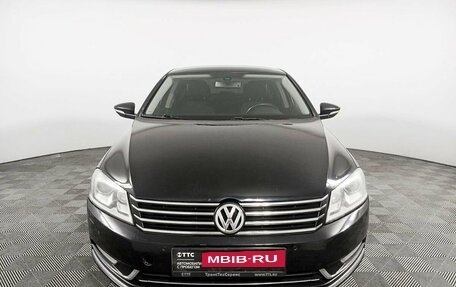 Volkswagen Passat B7, 2011 год, 1 270 000 рублей, 2 фотография