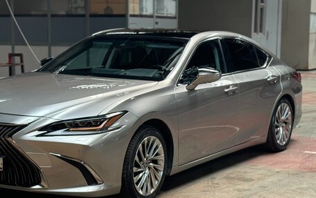 Lexus ES VII, 2018 год, 4 200 000 рублей, 2 фотография