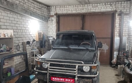 Mitsubishi Pajero III рестайлинг, 1990 год, 350 000 рублей, 6 фотография