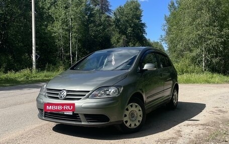 Volkswagen Golf V, 2005 год, 418 000 рублей, 2 фотография