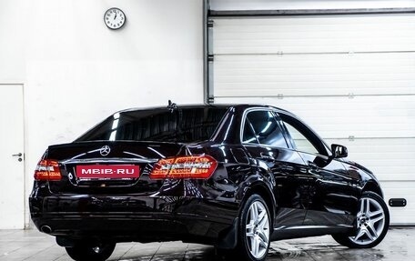 Mercedes-Benz E-Класс, 2011 год, 1 699 000 рублей, 3 фотография