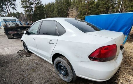 Volkswagen Polo VI (EU Market), 2015 год, 390 000 рублей, 3 фотография