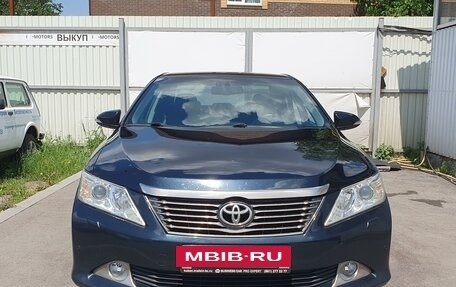 Toyota Camry, 2012 год, 1 830 000 рублей, 8 фотография