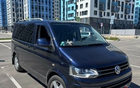 Volkswagen Caravelle T5, 2012 год, 2 000 050 рублей, 3 фотография