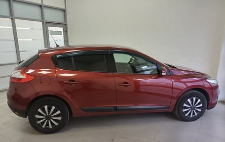 Renault Megane III, 2014 год, 870 000 рублей, 4 фотография