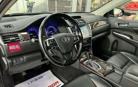Toyota Camry, 2017 год, 2 297 000 рублей, 12 фотография